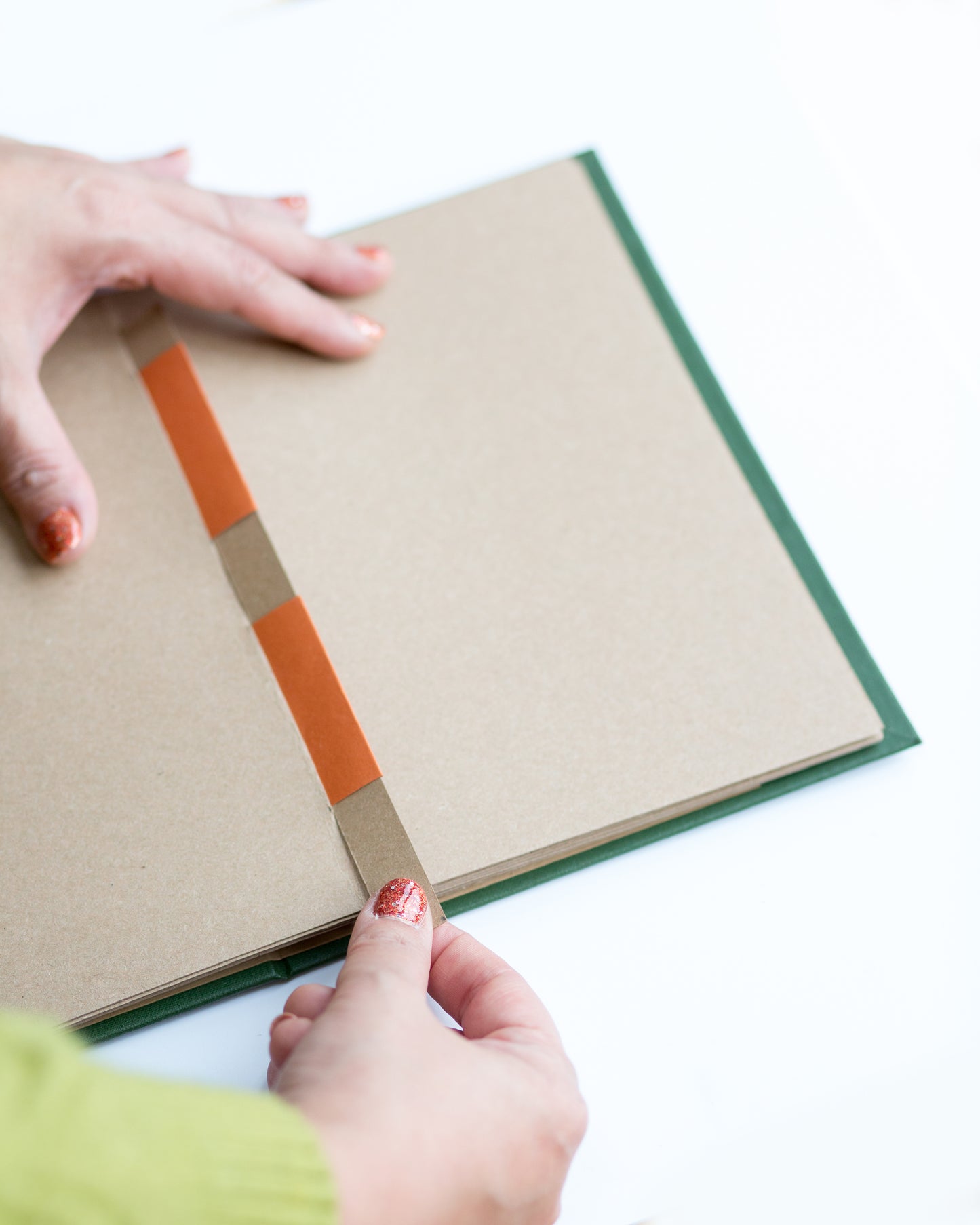 Photo Album Course: Accordion Hinge