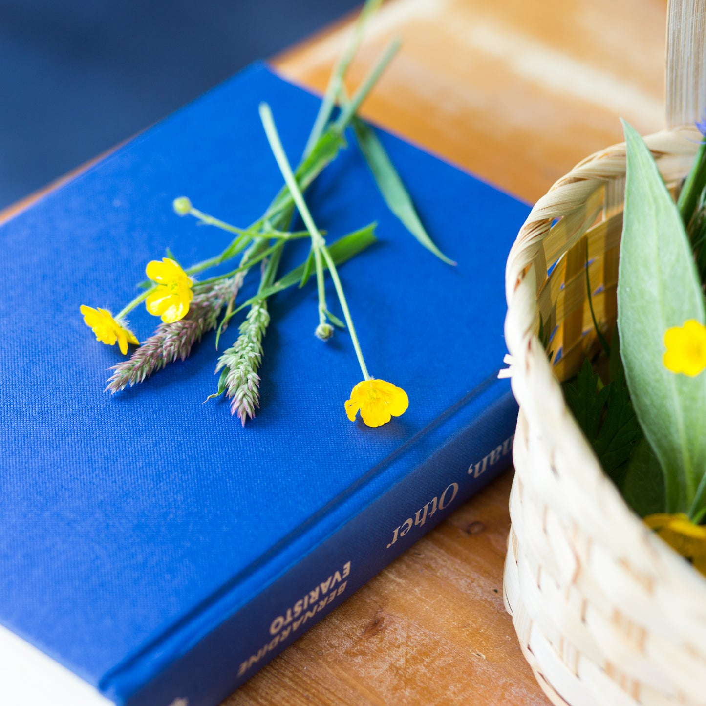 Mini Make: Pressed Flower Crowns