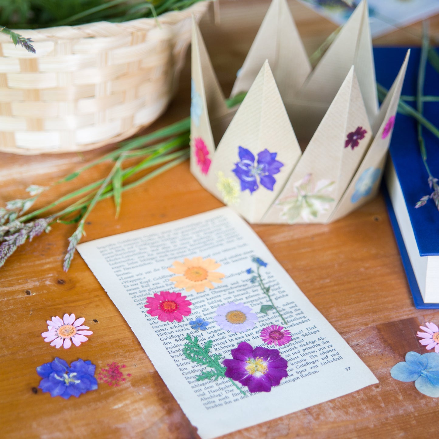Mini Make: Pressed Flower Crowns