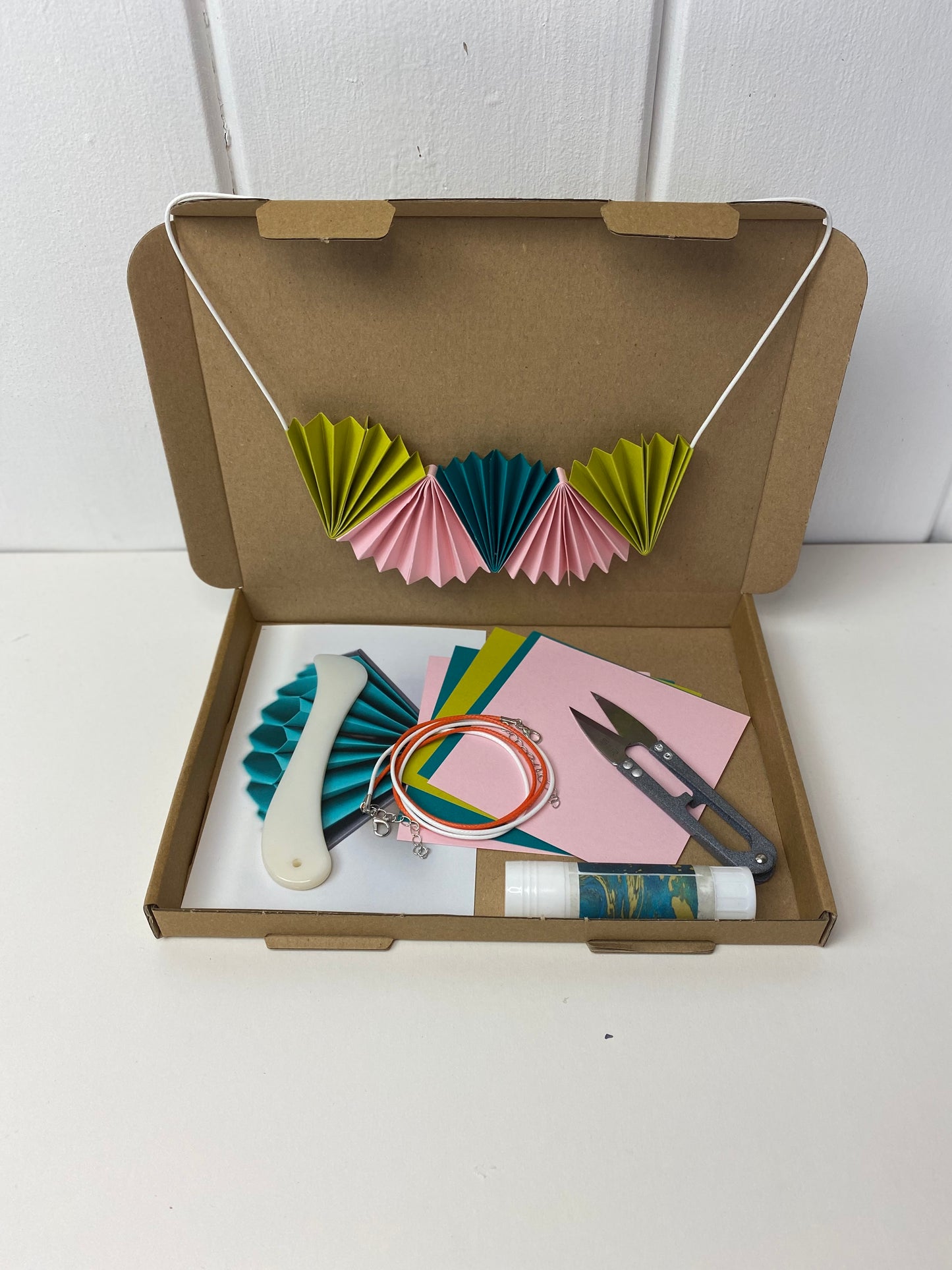 Online Course: Origami Clamshell Necklace