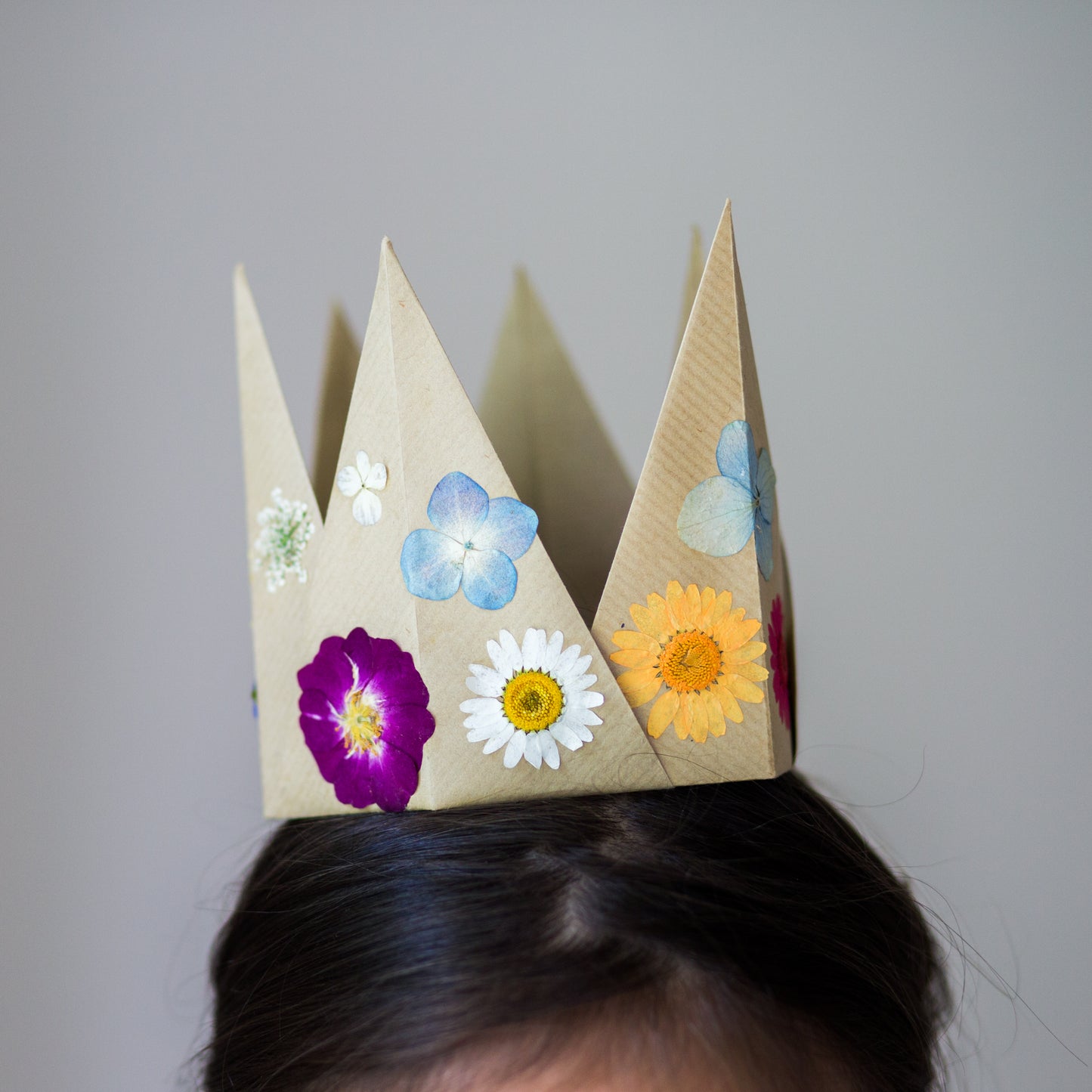 Mini Make: Pressed Flower Crowns