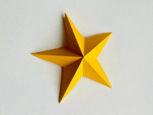Mini Make: Kirigami Star Tutorial